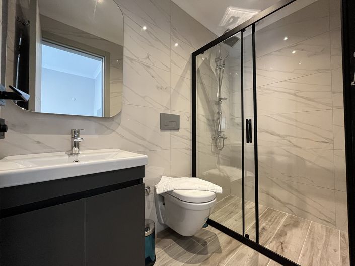 Image No.32-1 Bed Apartment for sale