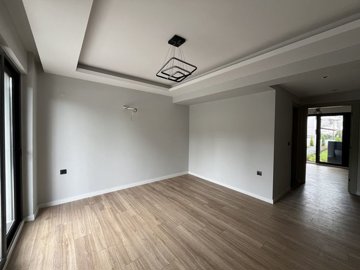Interior 1