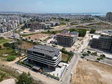 Exterior 6