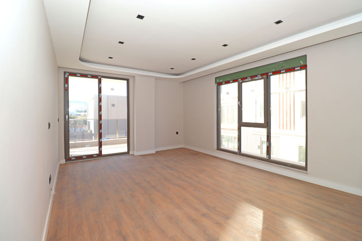 Image No.19-2 Bed Apartment for sale