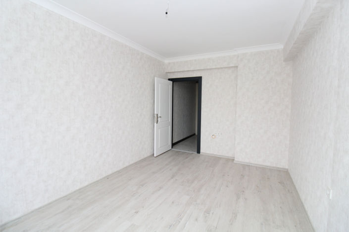 Image No.13-3 Bed Apartment for sale