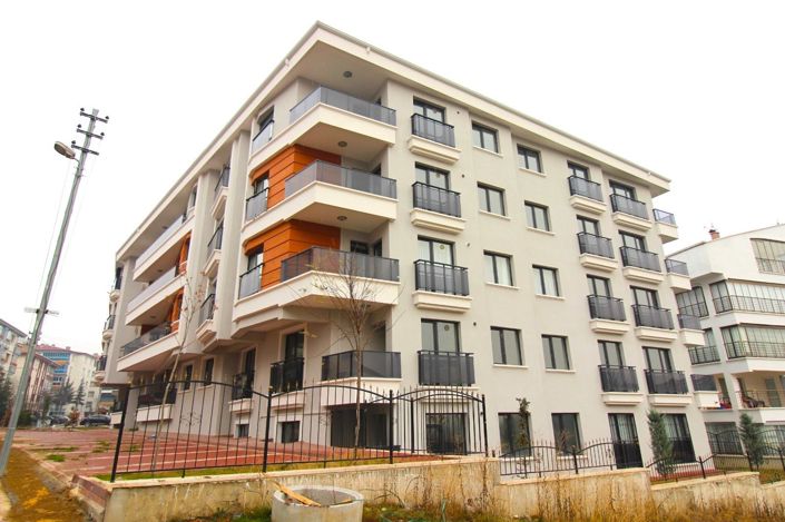 Image No.3-Appartement de 3 chambres à vendre à Besikkaya