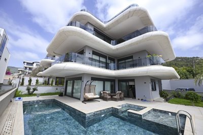 Exterior 1