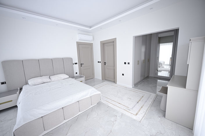 Image No.12-5 Bed House/Villa for sale