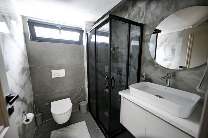 Image No.16-5 Bed House/Villa for sale