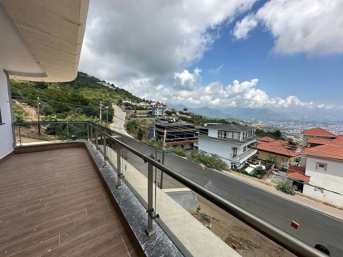 Image No.25-5 Bed House/Villa for sale