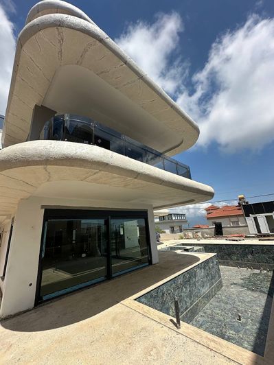 Image No.43-5 Bed House/Villa for sale