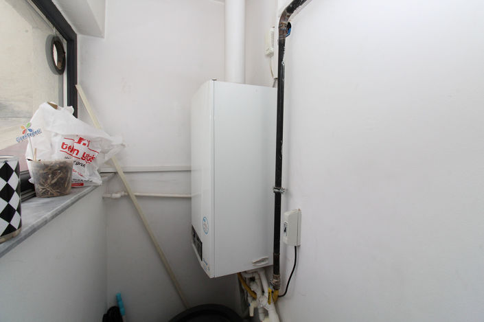 Image No.35-Commercial for sale