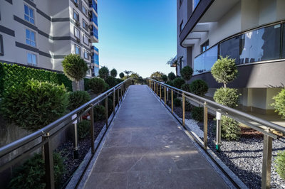 Exterior 14