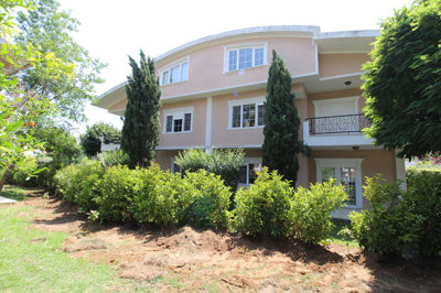 Exterior 2