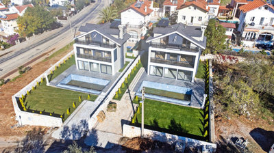 Exterior 9