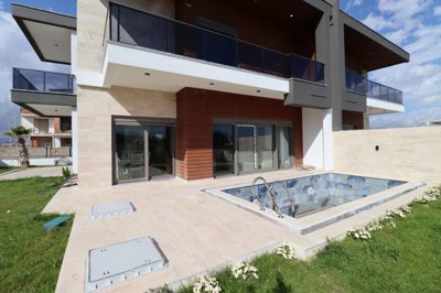 Exterior 1