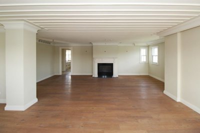Interior 7