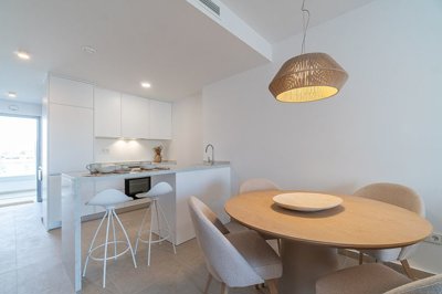 Interior 7