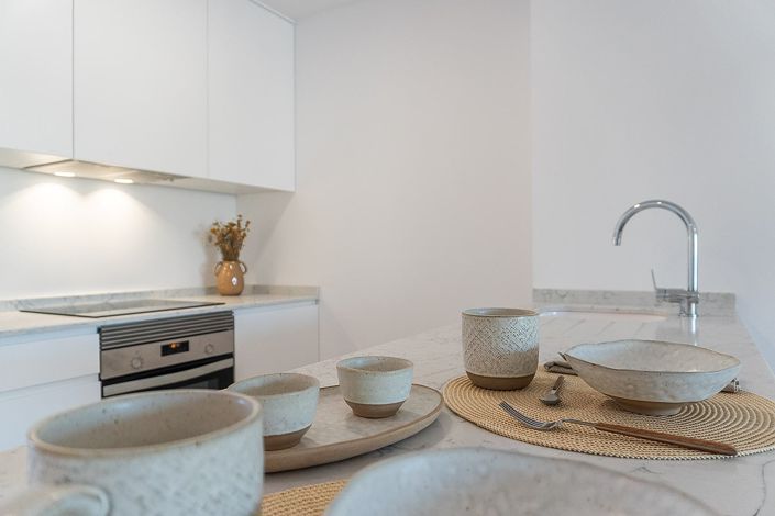 Image No.17-2 Bed Apartment for sale