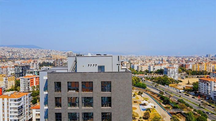 Image No.1-4 Bed Apartment for sale