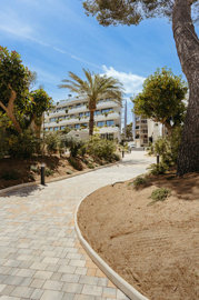 Exterior 8