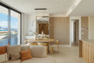 Interior 2