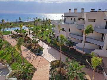 Exterior 4