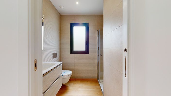 Image No.45-2 Bed Apartment for sale