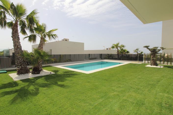 Image No.4-3 Bed House/Villa for sale