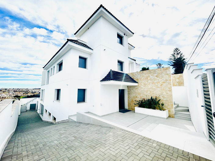 Image No.29-4 Bed House/Villa for sale