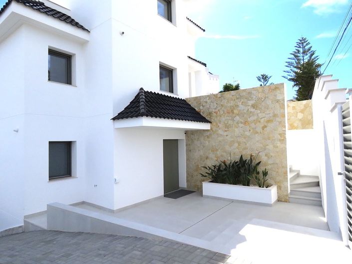 Image No.31-4 Bed House/Villa for sale