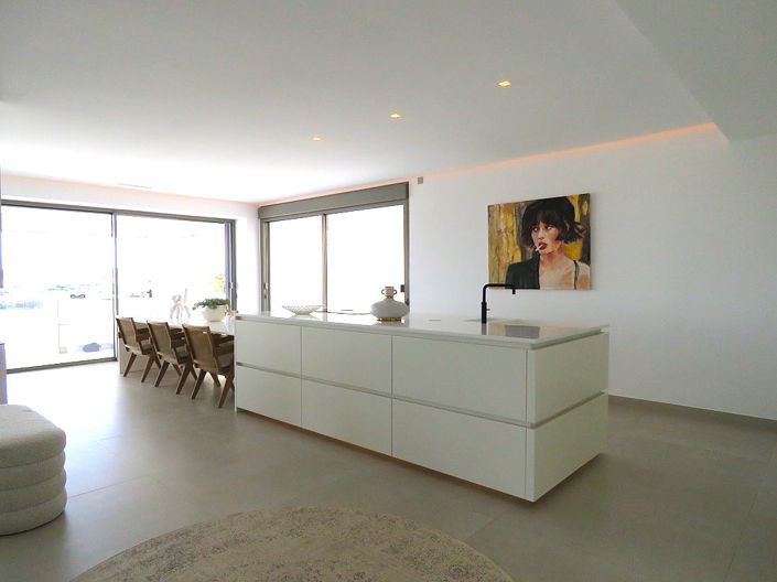 Image No.58-4 Bed House/Villa for sale