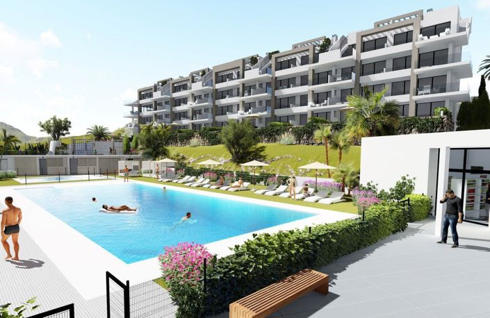 Image No.1-4 Bed Apartment for sale