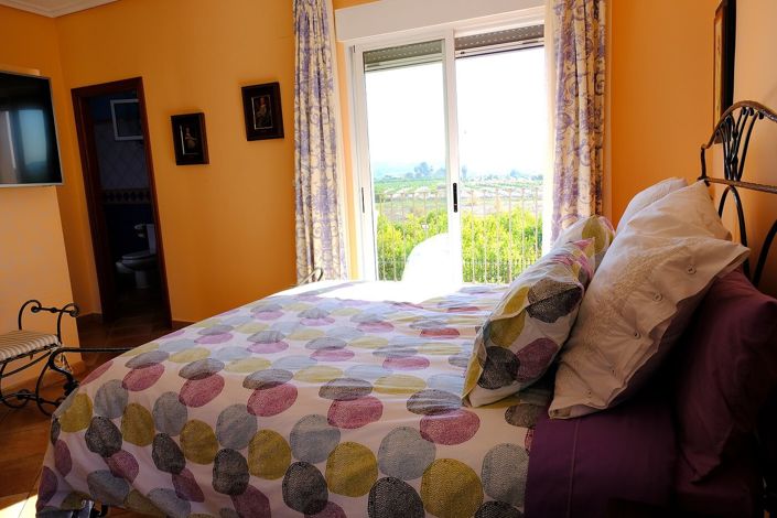 Image No.77-5 Bed House/Villa for sale