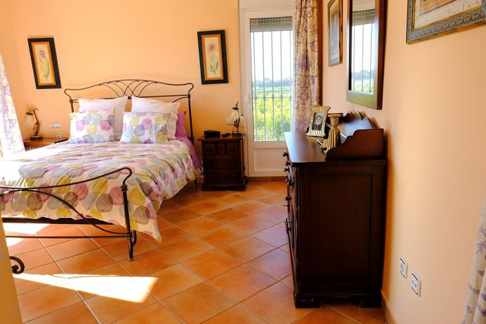 Image No.82-5 Bed House/Villa for sale