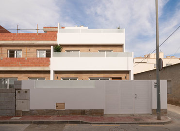 Exterior 3