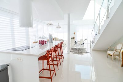 Interior 3