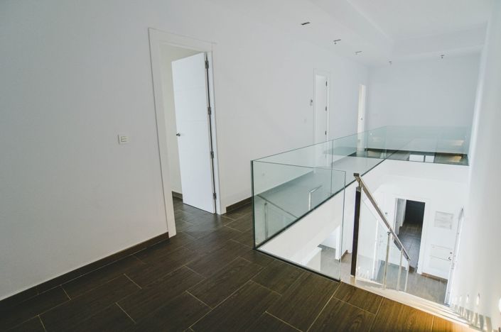 Image No.7-4 Bed House/Villa for sale