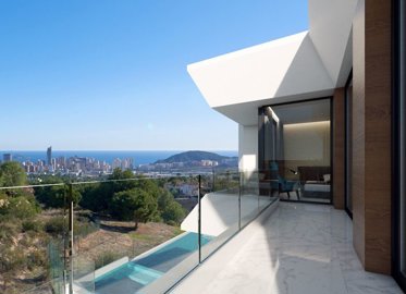 Exterior 8