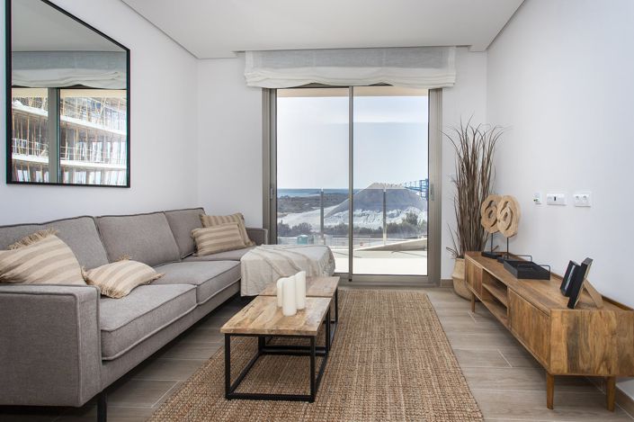 Image No.10-3 Bed Apartment for sale