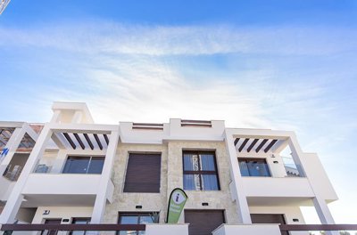 Exterior 15