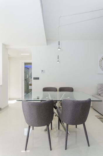 Image No.63-3 Bed Apartment for sale