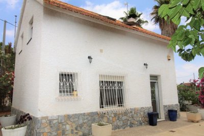 Exterior 2