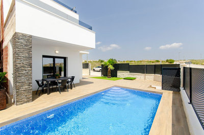 Exterior 5