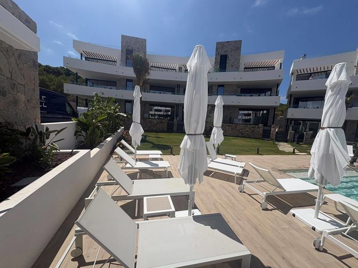 Image No.21-3 Bed Apartment for sale