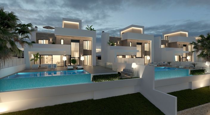 Image No.7-4 Bed House/Villa for sale