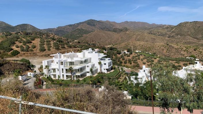 Image No.38-2 Bed Apartment for sale