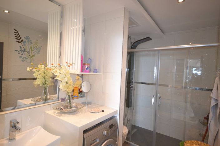 Image No.29-2 Bed Apartment for sale