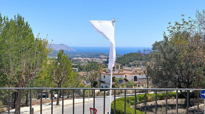 Exterior 4