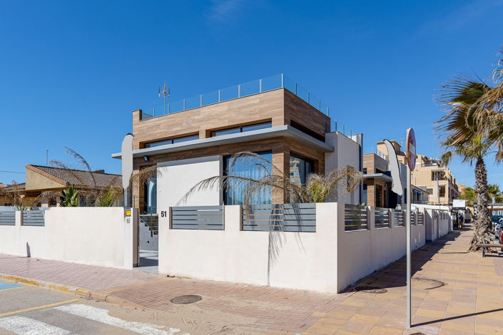 Image No.22-4 Bed House/Villa for sale