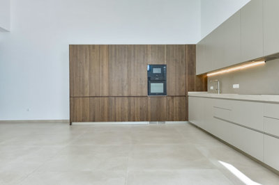 Interior 2