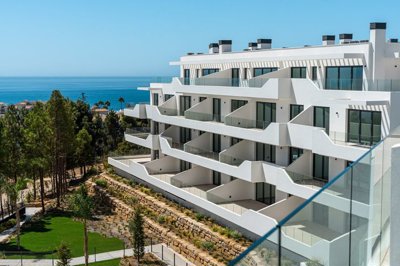 Exterior 4