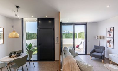 Interior 4