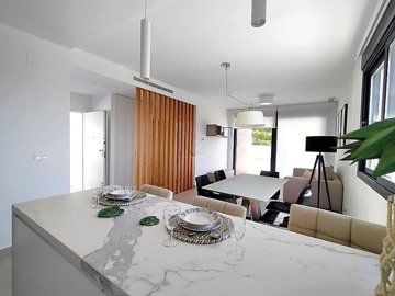 Interior 7